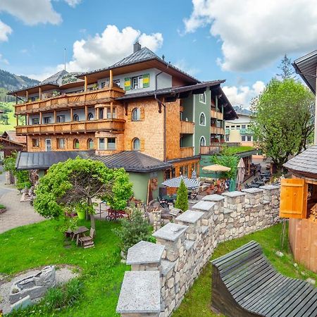 Hotel "Zum Ritter" Tannheim Exterior foto