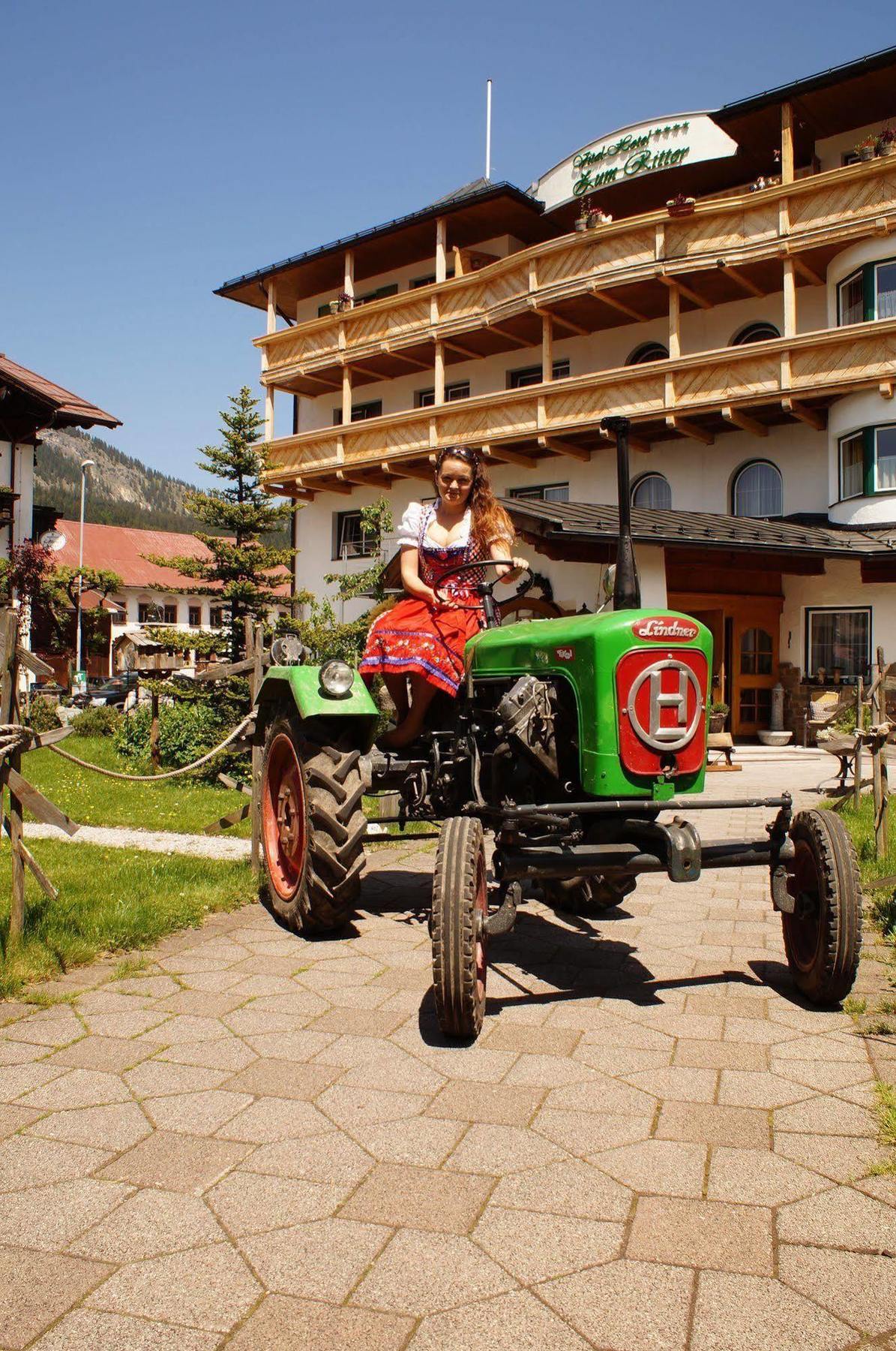 Hotel "Zum Ritter" Tannheim Exterior foto